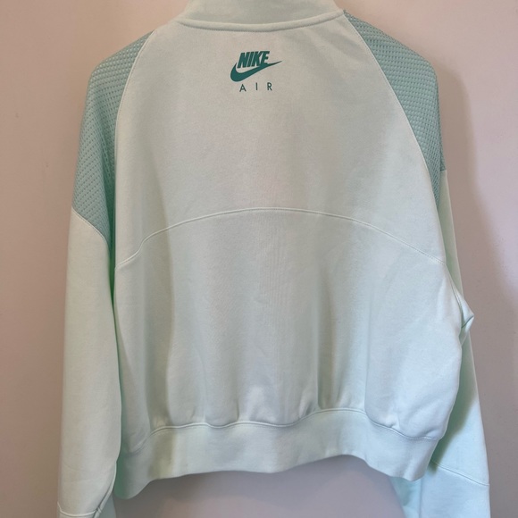 Women’s Nike Cropped 1/2 Zip Sweatshirt size Medium Teal - Picture 6 of 6